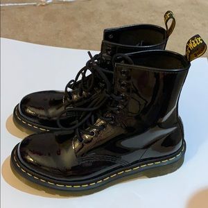 Black Women’s 1460 Patent Dr.Martens